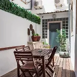 Alfama Terrace With Authentic Xviii Tiles And Historic Notes 3 Bedrooms & 2 Bathrooms Ac Lejlighed