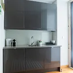Alfama Terrace With Authentic Xviii Tiles And Historic Notes 3 Bedrooms & 2 Bathrooms Ac * Lisboa